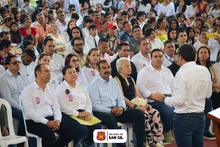 Entrega de más de 500 computadores a estudiantes del área urbana y rural del municipio de san Gil