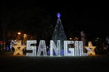 SAN GIL BRILLA EN NAVIDAD, SE INAUGURO ILUMINACION NAVIDEÑA EN EL MALECON