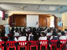 Se realizó charla a estudiantes en asesoría y atención psicosocial, manejo de emociones y prevención ante sustancias psicoactivas