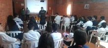 Se dialogó con estudiantes en temas de violencia intrafamiliar, buen uso de las redes sociales y SRPA