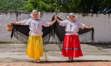 Acto cultural de la UAI en conmemoración al 12 de octubre