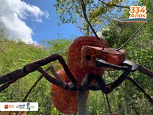 Nueva escultura Hormiga Culona Real