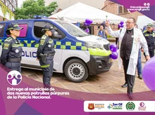 Entrega al municipio de dos nuevas patrullas púrpuras de la Policía Nacional