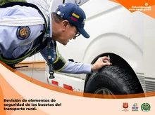 Revisión de elementos de seguridad de las busetas del transporte rural