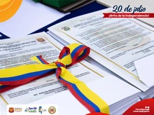 Desfile conmemorativo del 20 de julio