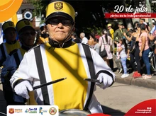 Desfile conmemorativo del 20 de julio