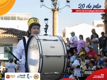 Desfile conmemorativo del 20 de julio